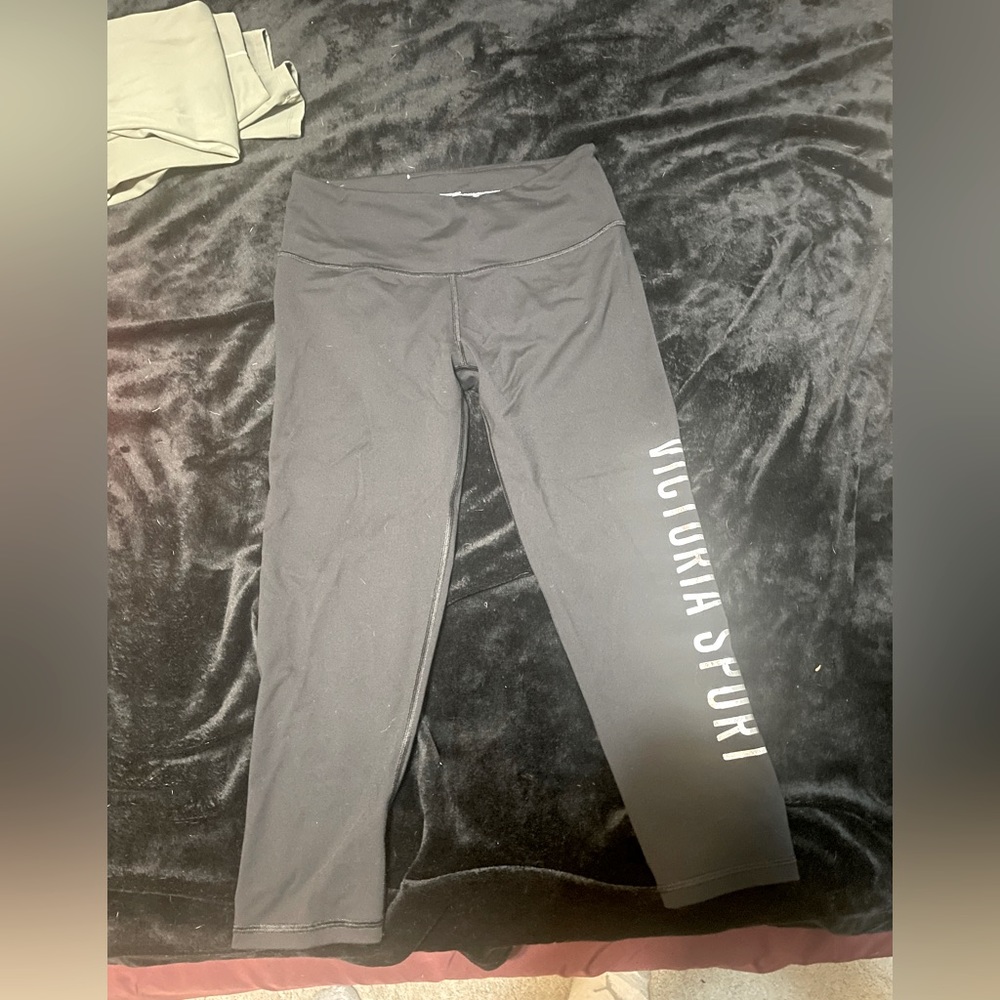 Victoria Sport leggings